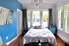 Private Suite Mins from MIA Free Parking